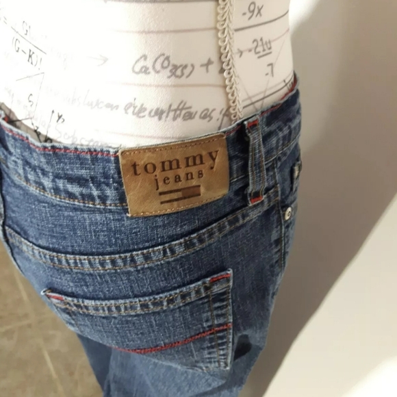 Size 28 Tommy Hilfiger Jeans flare Leg - Picture 6 of 9